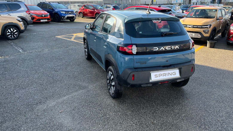 Dacia Spring 27kWh Expression 65 48kW 5dr Auto Electric Hatchback